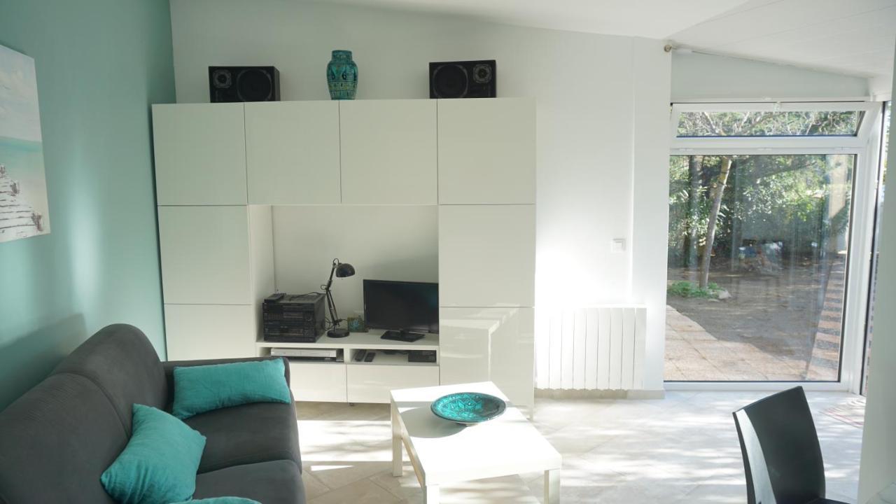 Maison Jardin Wifi - Climatisation - 100 M Plage Sauvage - 20 Min Perpignan Torreilles Kültér fotó
