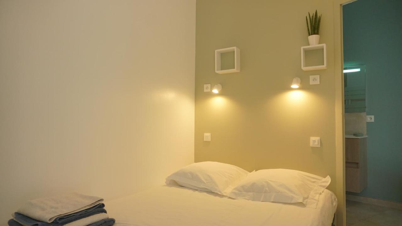 Maison Jardin Wifi - Climatisation - 100 M Plage Sauvage - 20 Min Perpignan Torreilles Kültér fotó