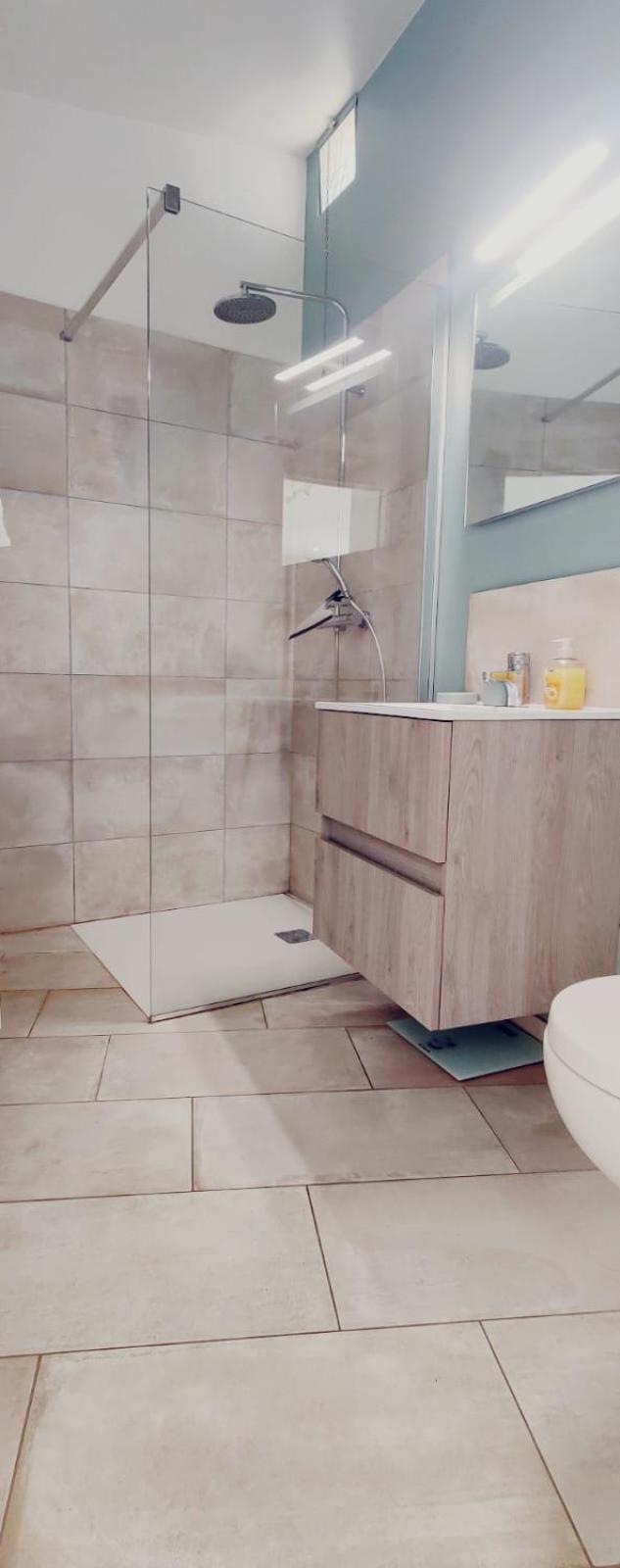 Maison Jardin Wifi - Climatisation - 100 M Plage Sauvage - 20 Min Perpignan Torreilles Kültér fotó