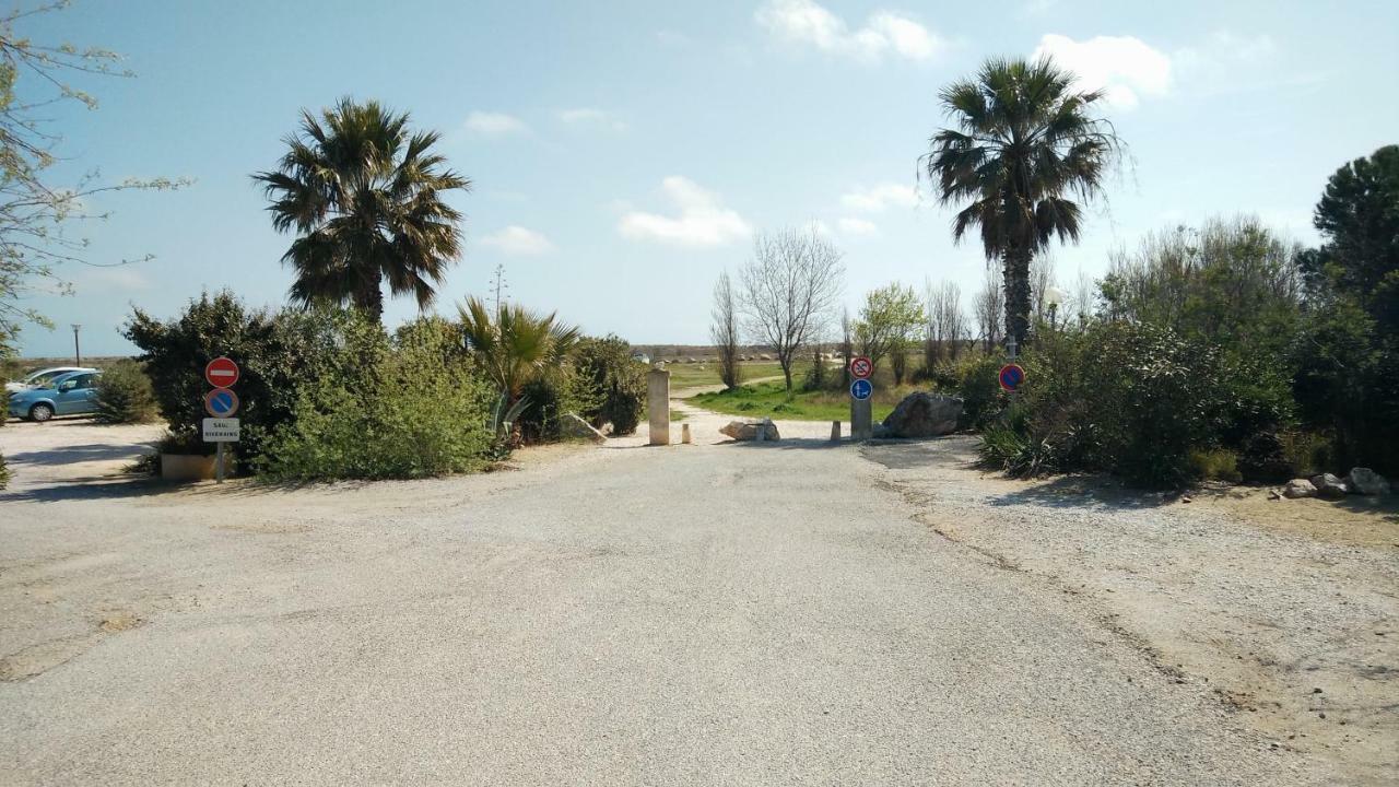 Maison Jardin Wifi - Climatisation - 100 M Plage Sauvage - 20 Min Perpignan Torreilles Kültér fotó